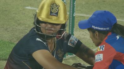 WATCH: Emotional Richa Ghosh, Shreyanka Patil break down in tears after RCB lose, Suryakumar Yadav and Jemimah Rodrigues' reaction wins hearts Richa Ghosh (L) and Jemimah Rodrigues (R).