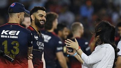 Three franchises who have never won an IPL trophy despite playing all 16 seasons RCB skipper Faf du Plessis and Virat Kohli with Punjab Kings owner Preity Zinta (File Photo: Getty Images)