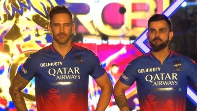 Virat Kohli-starrer RCB announce their new name for IPL 2024, unveil stunning new jersey Royal Challengers Bengaluru's Faf Du Plessis and Virat Kohli in this frame. (X)
