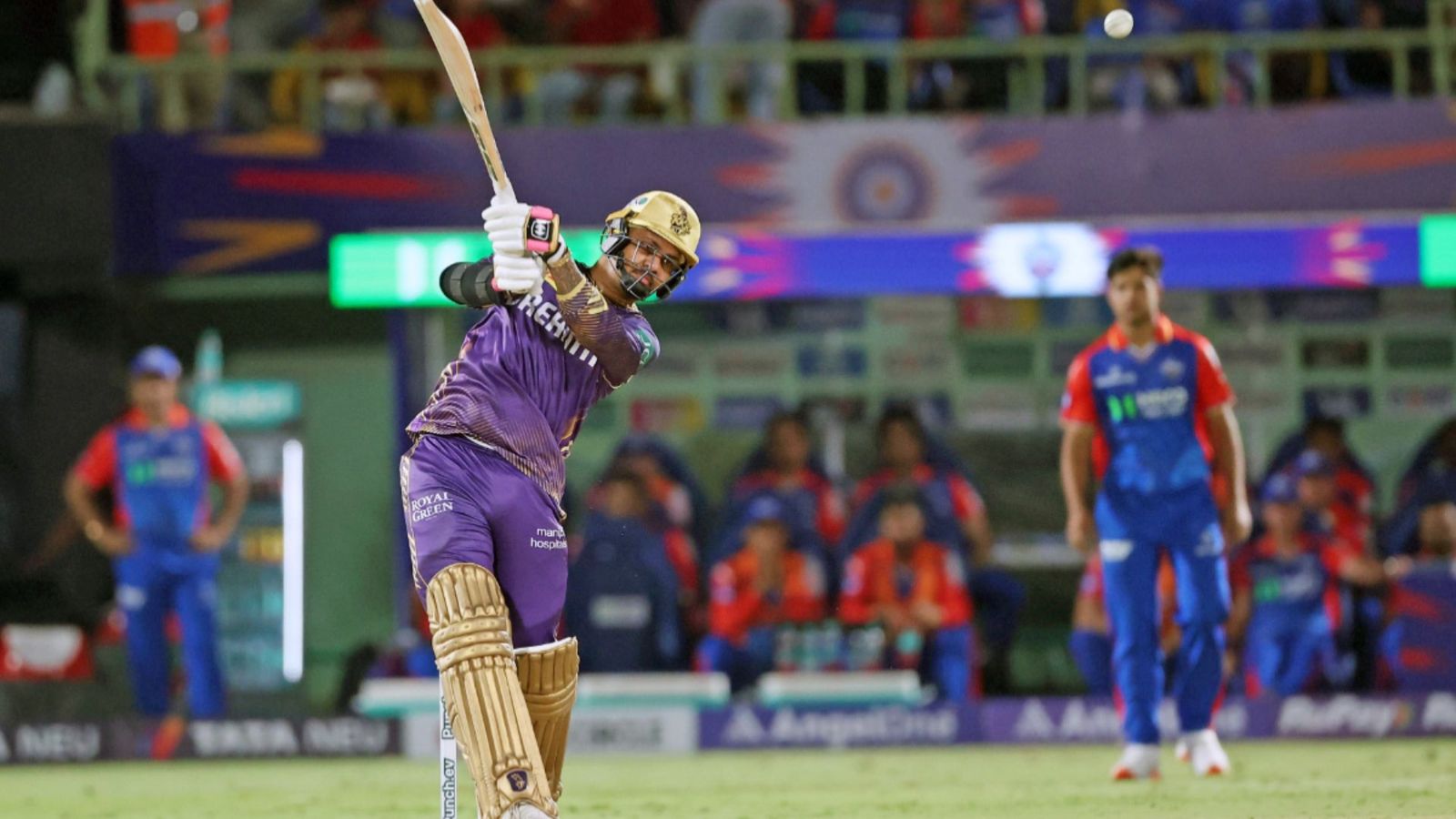 Sunil Narine's BIZARRE TROLL to RCB with post saying 'like to bat against them cause their bowling is weak' Sunil Narine playing a shot during his knock against DC (credit: Twitter)