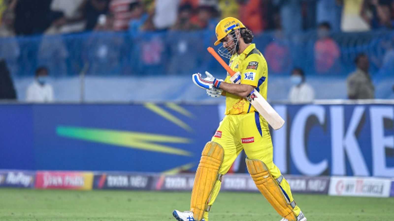 'It was a really poor look. I didn't agree...': Legendary MS Dhoni brutally slammed by former New Zealand cricketer for 'poor' decision CSK wicketkeeper-batter MS Dhoni. (PC: Getty).