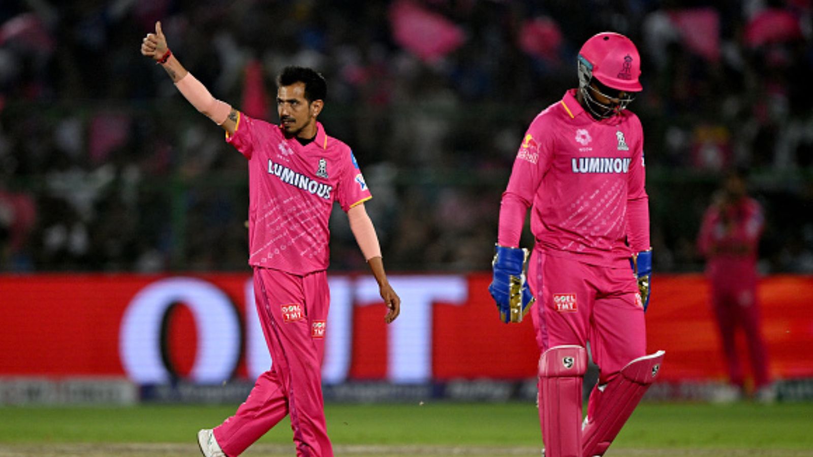 IPL 2024 Purple Cap standings: Yuzvendra Chahal tops chart with impressive show vs RCB, another RR bowler breezes into top 5 Rajasthan Royals' Yuzvendra Chahal (L) celebrates after taking the wicket of Royal Challengers Bengaluru's Saurav Chauhan (not pictured) during their IPL 2024 clash. (Getty)