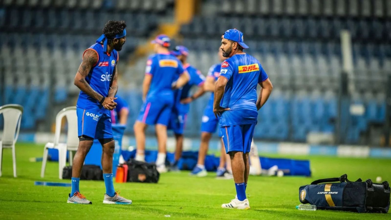 'Kaise ignore kar sakte ho,' Virender Sehwag slams Mumbai Indians for replacing Rohit Sharma with Hardik Pandya as MI captain Hardik Pandya with Rohit Sharma during an IPL 2024 match (credit: Twitter)