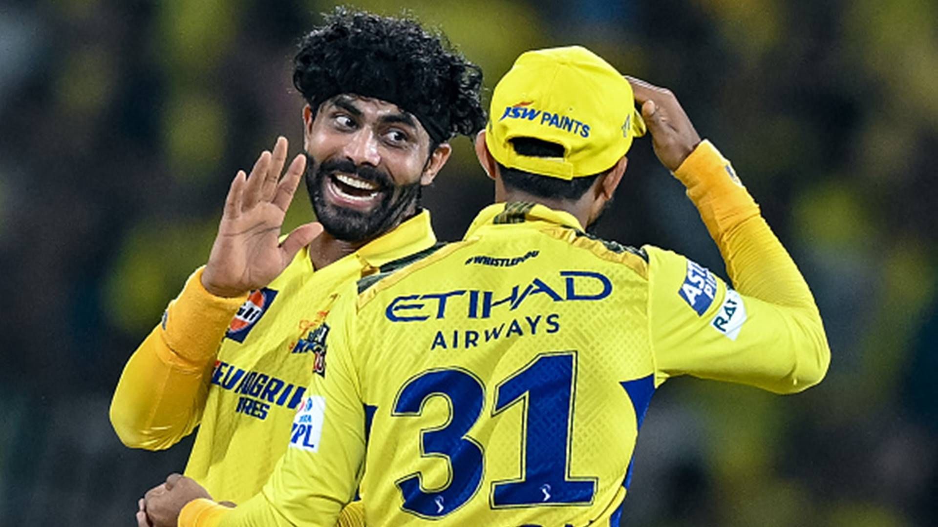 Ravindra Jadeja celebrates a wicket against KKR with skipper Ruturaj Gaikwad (Getty Images)