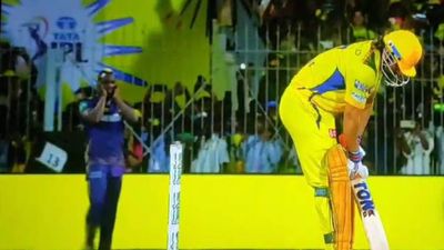 Andre Russell covers his ears to block out deafening voice in Chepauk as MS Dhoni takes stance; watch viral video Andre Russell covers his ears as MS Dhoni bats (Screengrab: X)