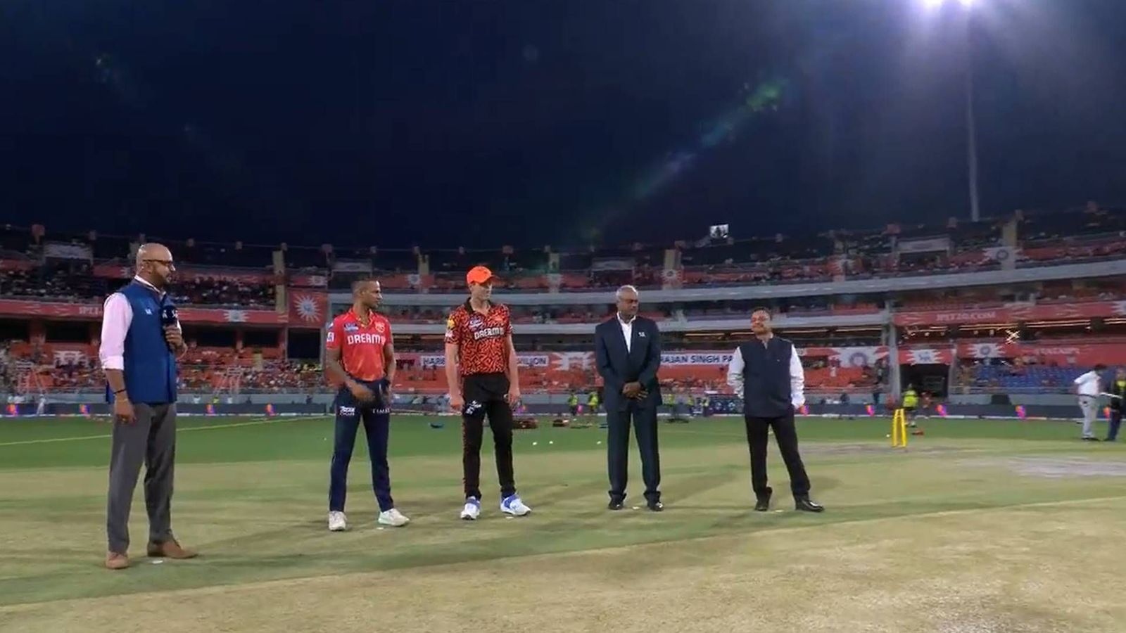 PBKS vs SRH: Shikhar Dhawan opts to bowl first in overseas big-hitter's absence; here are their playing XIs Shikhar Dhawan and Pat Cummins at the coin toss (Screengrab: X)