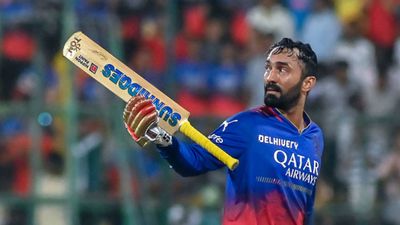 'Making push for World Cup team': RCB coach backs Dinesh Karthik's inclusion in India's T20 World Cup 2024 squad Dinesh Karthik after his knock against SRH (credit: Getty Images)
