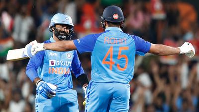 Rohit Sharma answers million dollar question, clears air on Dinesh Karthik's inclusion in India's T20 World Cup squad File Photo: India captain Rohit Sharma (right) and veteran batter Dinesh Karthik in this frame. (Getty)