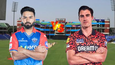 IPL 2024, DC vs SRH: Rishabh Pant makes two major changes in Delhi's fold against Hyderabad; Know playing XIs of both teams Delhi Capitals skipper Rishabh Pant (left) and Sunrisers Hyderabad captain Pat Cummins in this frame.