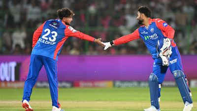 IPL 2024, Purple Cap: Kuldeep Yadav ousts DC teammate from top 5, Jasprit Bumrah continues to stay ahead; check full list Delhi Capitals' Kuldeep Yadav (L) celebrates with captain Rishabh Pant. (Getty)