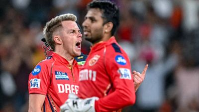 'Such a player is of no use. I wouldn't keep...': Virender Sehwag tears into star Punjab Kings player as horrid run of form continues Sam Curran and Jitesh Sharma. (PC: Getty).