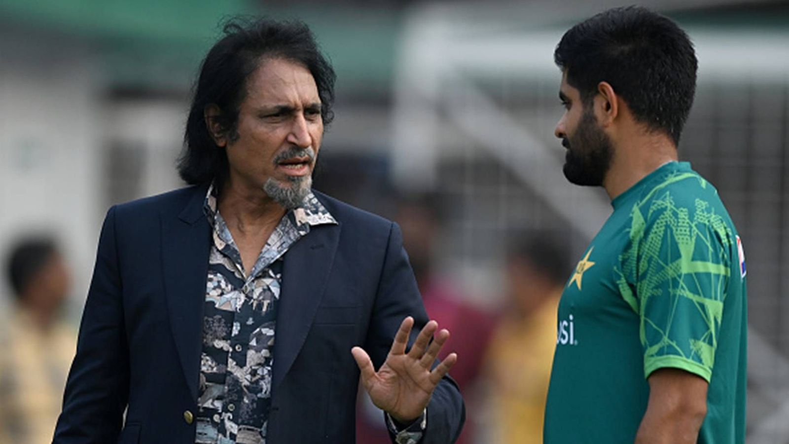 Ramiz Raja slams Babar Azam's Pakistan for 3rd T20I defeat to New Zealand, says 'such a defeat shakes the foundation' Ramiz Raja talks to Pakistan captain Babar Azam (File Photo: Getty Images)