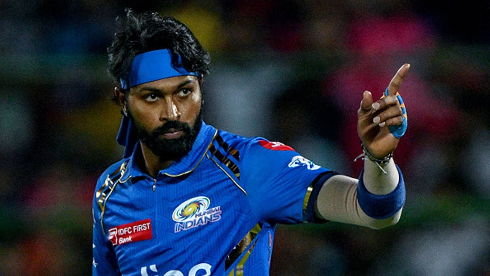 'After the game, it's not the right time to go to the players': Hardik Pandya chooses not to criticise fielders for dropped catches after 9-wicket defeat Hardik Pandya during the clash against Rajasthan Royals (Getty Images)