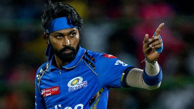 'If you play for more time at MI, your brain will explode': Former Mumbai Indians star drops truth bombs on franchise's team environment Mumbai Indians captain Hardik Pandya. (Getty).