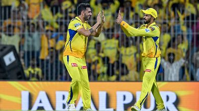 Ruturaj Gaikwad reveals why he did not give Ravindra Jadeja his third over while pacers struggled against Marcus Stoinis Deepak Chahar celebrates a wicket with skipper Ruturaj Gaikwad