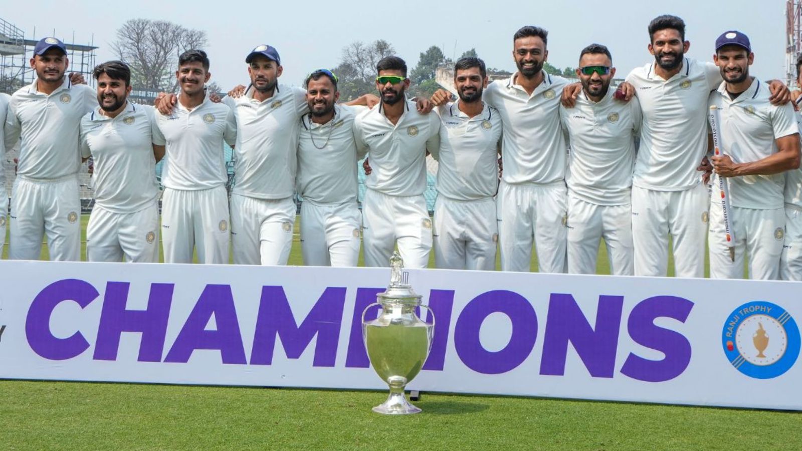 India's domestic cricketers to get upto Rs 1 crore salary? BCCI to come up with bold move - SportsTak