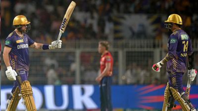 IPL 2024 Orange Cap: KKR's superstar jumps to 2nd spot after another batting blitz vs PBKS, Travis Head out of top 5 KKR's Phil Salt (left) and Sunil Narine in this frame. (Getty)