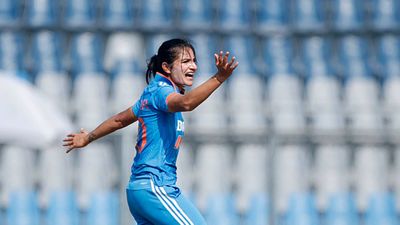 Renuka Thakur's 3 for 18 helps Harmanpreet Kaur-led India begin T20 World Cup preparation with easy win over Bangladesh Renuka Thakur appeals for a wicket (File Photo: Getty Images)