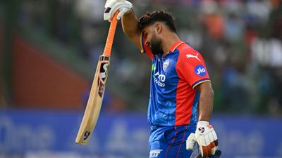 IPL 2024: DC bowling coach James Hopes reveals reason behind Rishabh Pant's decision to bat first against KKR, says 'didn't understand' Delhi Capitals captain Rishabh Pant. (PC: Getty).