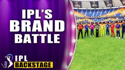 IPL Backstage: MS Dhoni's Chennai Super Kings in 2nd place, Virat Kohli-starrer RCB not in top 3; check all 10 teams' brand value MS Dhoni (L), Rohit Sharma (C) and Virat Kohli (R).