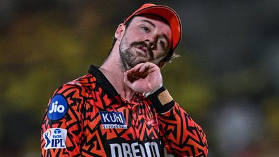 'He'd be disappointed with the last ball': Travis Head on Pat Cummins' last over after SRH's historic win over Rajasthan Royals SRH opener Travis Head in action (Getty Images)