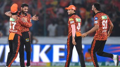 IPL 2024 Points Table: SRH displace CSK from playoff zone, RR remain table toppers despite defeat Sunrisers Hyderabad's Bhuvneshwar Kumar (2L) and his teammates celebrate after their team's win over Rajasthan Royals in their IPL 2024 clash on May 2. (Getty)