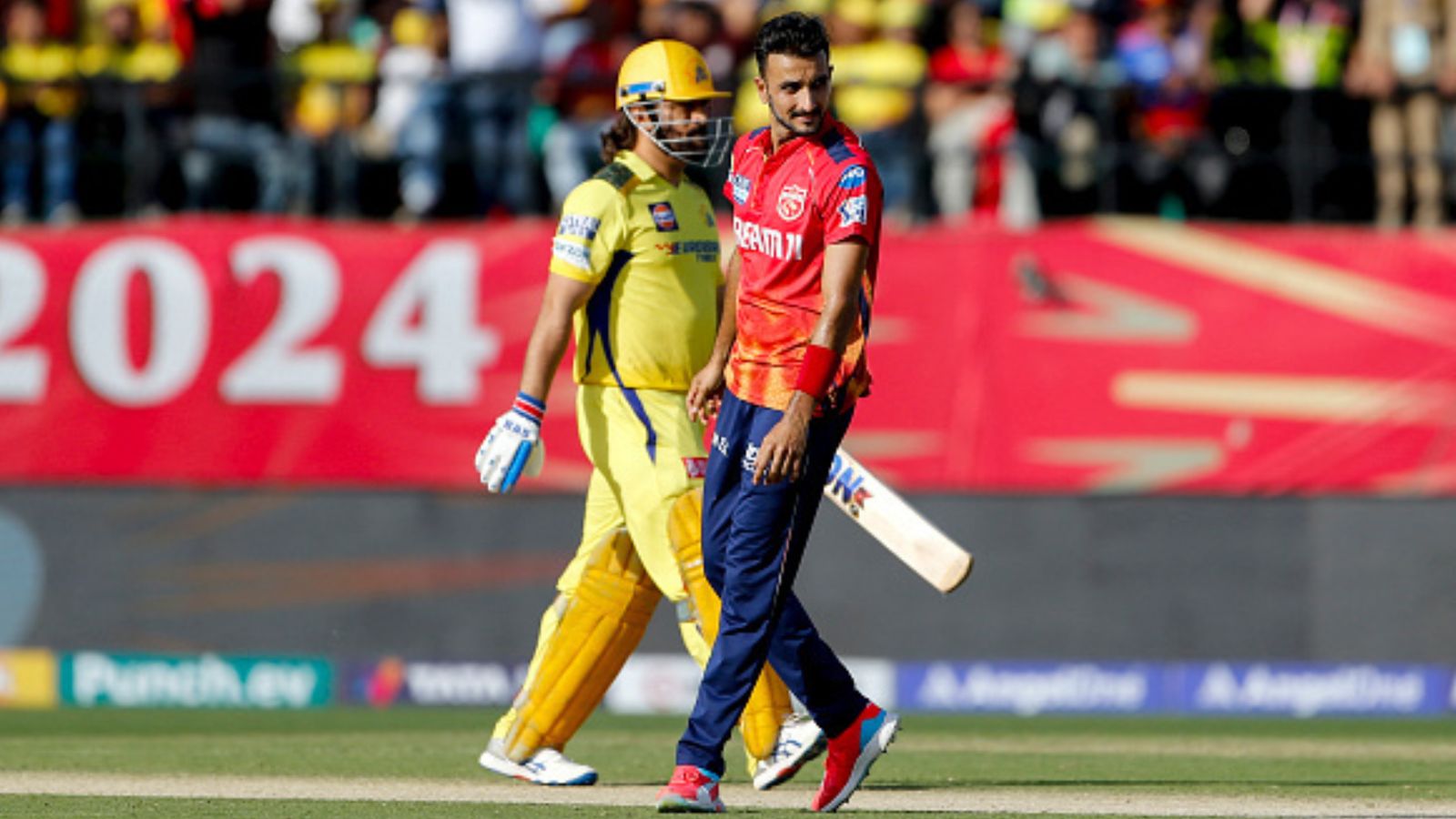 'Have too much....': Harshal Patel reveals reason behind not celebrating MS Dhoni's wicket after rocking him for golden duck PBKS' Harshal Patel reacts after dismissing CSK's MS Dhoni during their IPL 2024 clash on May 5. (Getty)
