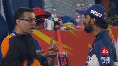 'KL Rahul would now go to...': Graeme Smith after Sanjiv Goenka's conduct with LSG skipper following defeat against SRH LSG owner Sanjiv Goenka (left) and skipper KL Rahul have a heated exchange after SRH vs LSG's IPL 2024 clash. (Screengrab)