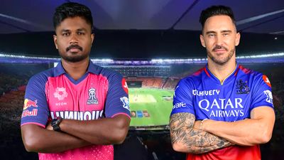 IPL 2024 Eliminator, RR vs RCB: Sanju Samson makes 1 change in Rajasthan's fold against Bengaluru; know playing XIs of both teams RR skipper Sanju Samson (left) and RCB captain Faf Du Plessis in this frame. (Getty)
