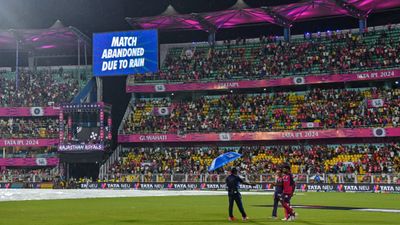 SRH vs RR: Here's how fans can enjoy Qualifier 2 clash even without reserve day if rain play spoilsport No reserve day available for SRH vs RR clash (Getty)