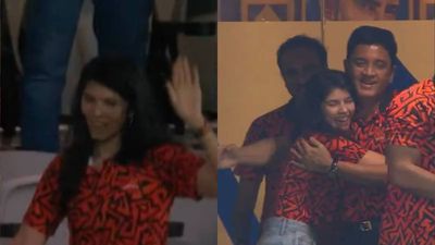 WATCH: Kavya Maran's epic celebration goes viral as Sunrisers Hyderabad reach IPL Final first time after five seasons Kavya Maran's reaction to SRH's win against RR (Twitter screen grab)