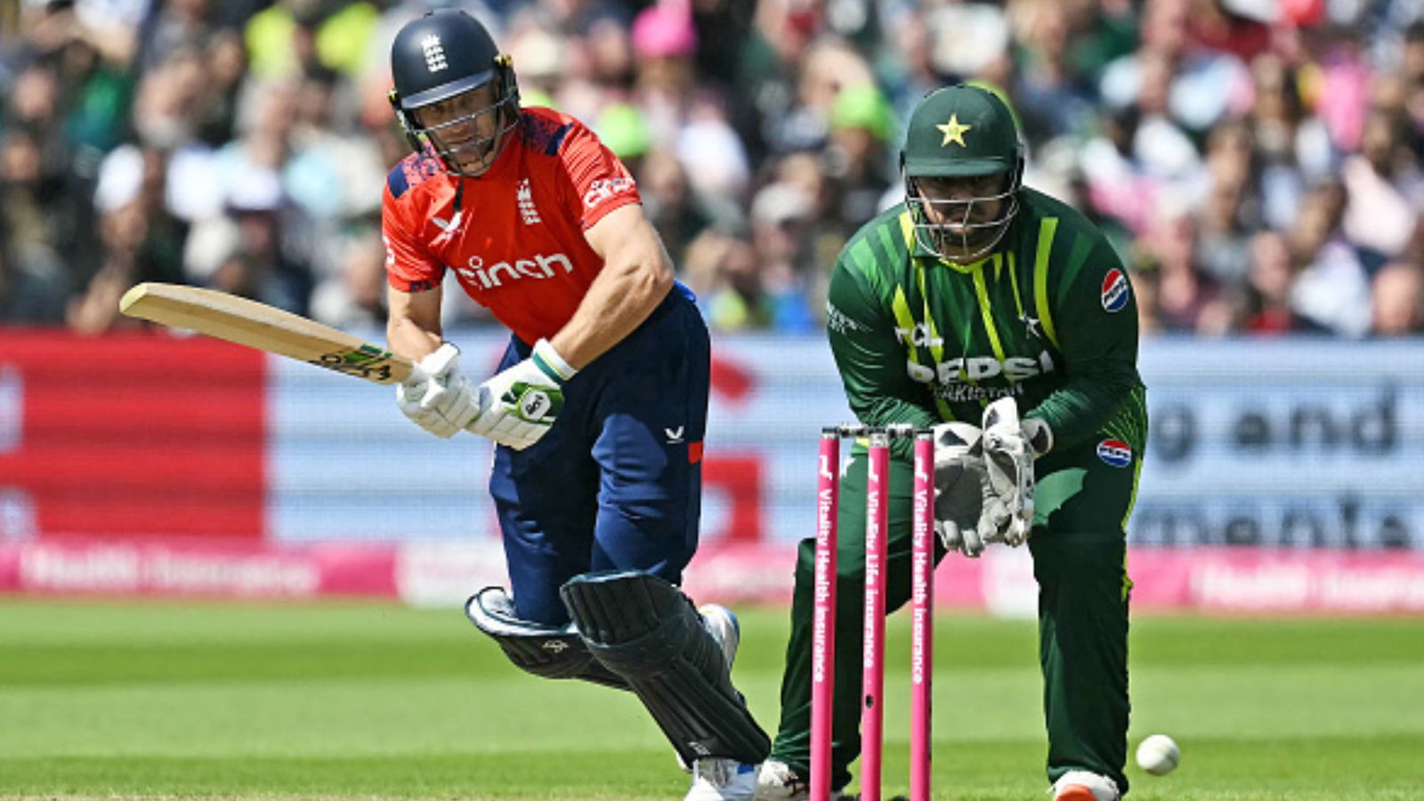 ENG vs PAK: Jos Buttler's 84, Jofra Archer's stellar comeback help England topple Pakistan by 23 runs in 2nd T20I England's Jos Buttler (left) bats during the second T20I against England at Edgbaston on May 25. (Getty)