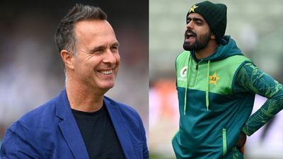 Michael Vaughan schools journalist with epic reply to 'Will you apologise if Pakistan win T20 WC' remark Former England skipper Michael Vaughan (left) and Pakistan captain Babar Azam in this frame. (Getty)