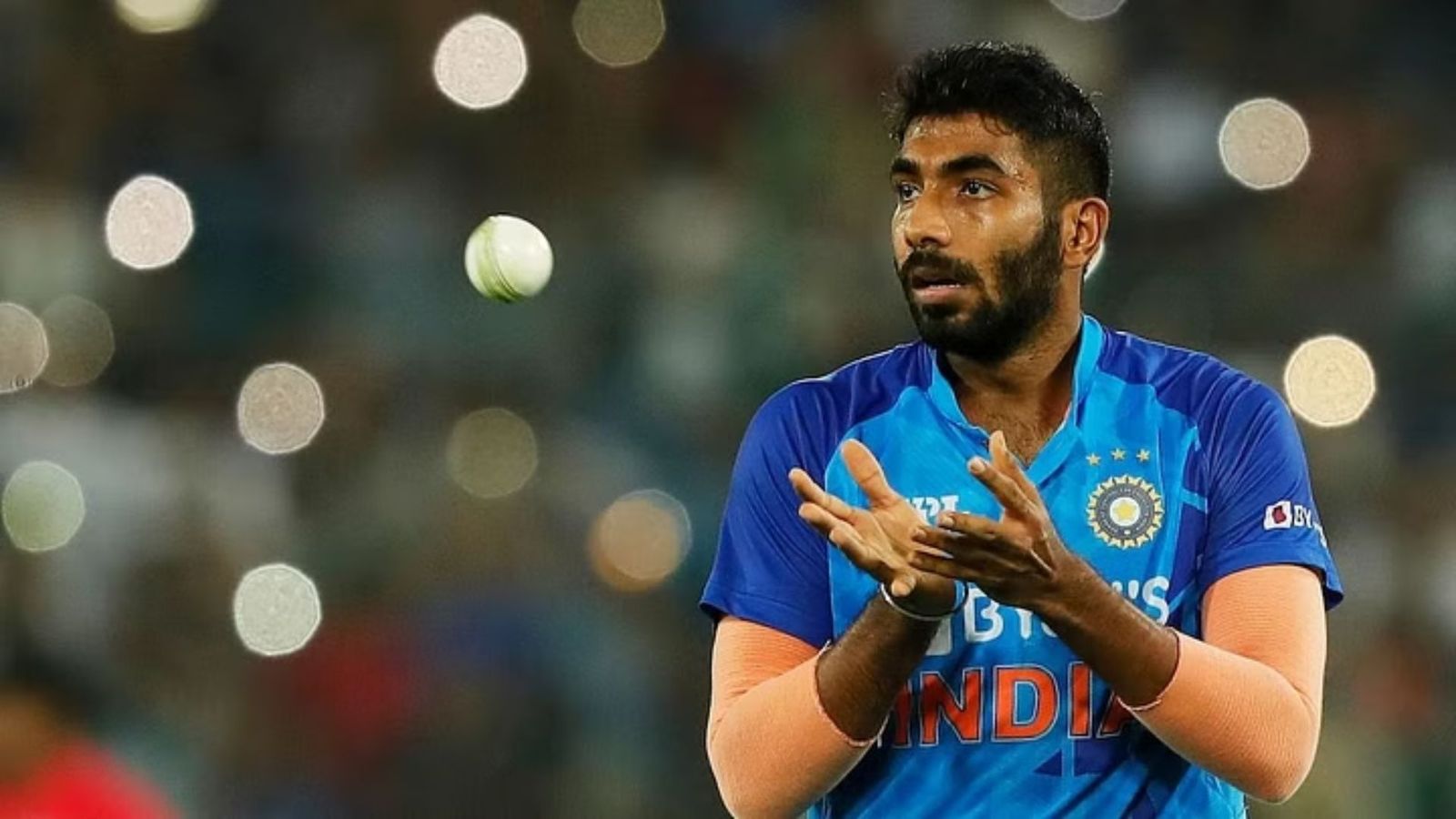 'Finish Mohammad Rizwan and Babar Azam in powerplay': WC-winner's appeal to Jasprit Bumrah ahead of India vs Pakistan T20 World Cup clash 'Finish Mohammad Rizwan and Babar Azam in powerplay': WC-winner's appeal to Jasprit Bumrah ahead of India vs Pakistan T20 World Cup clash