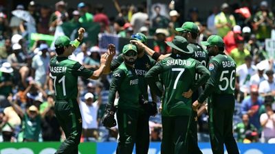 'USA has burgered and fried Pakistan': Iceland cricket mercilessly trolls Babar Azam's brigade after humiliating defeat in T20 World Cup Pakistan's player celebrate dismissing United States Captain Monank Patel during their T20 World Cup 2024 Group A on June 6. (Getty)