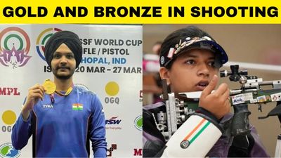 Sift Kaur Samra wins women's rifle 3 position bronze, Sarabjot Singh wins gold SportsTak