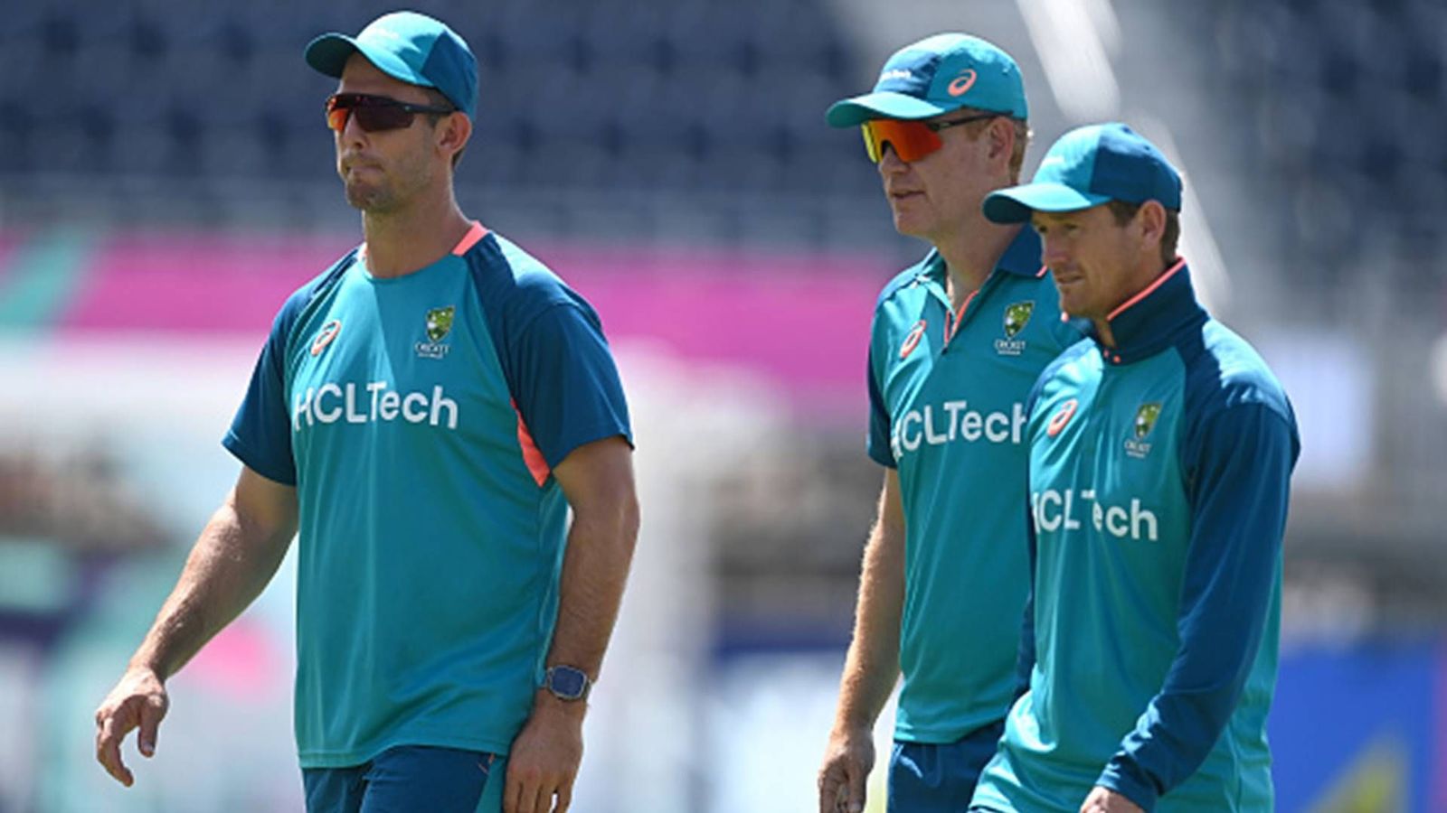Will Mitchell Marsh bowl in T20 World Cup 2024? Australia coach Andrew McDonald gives massive update on captain’s fitness Mitchell Marsh with Andrew McDonald and George Bailey during a training session (Getty Images)