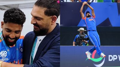 T20 World Cup 2024: Yuvraj Singh returns to Indian dressing room to give special award to Mohammed Siraj after IND vs USA clash Mohammed Siraj and Yuvraj Singh in frame (Twitter and Getty)