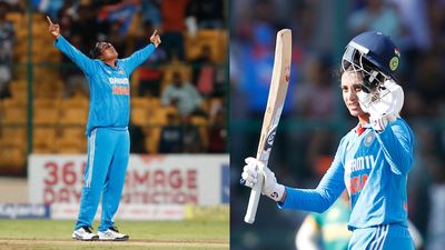 IND W vs SA W: Smriti Mandhana's superlative hundred, Sobhana's dream debut power India to crushing win over South Africa in 1st ODI India's Asha Sobhana (left) and Smriti Mandhana in this frame. (Getty)