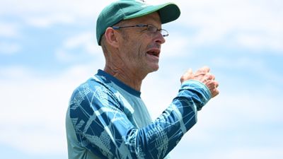 Gary Kirsten raises question on Pakistan team's fitness and unity after embarrassing exit from T20 World Cup 2024 Pakistan head coach Gary Kirsten in this frame. (Getty)