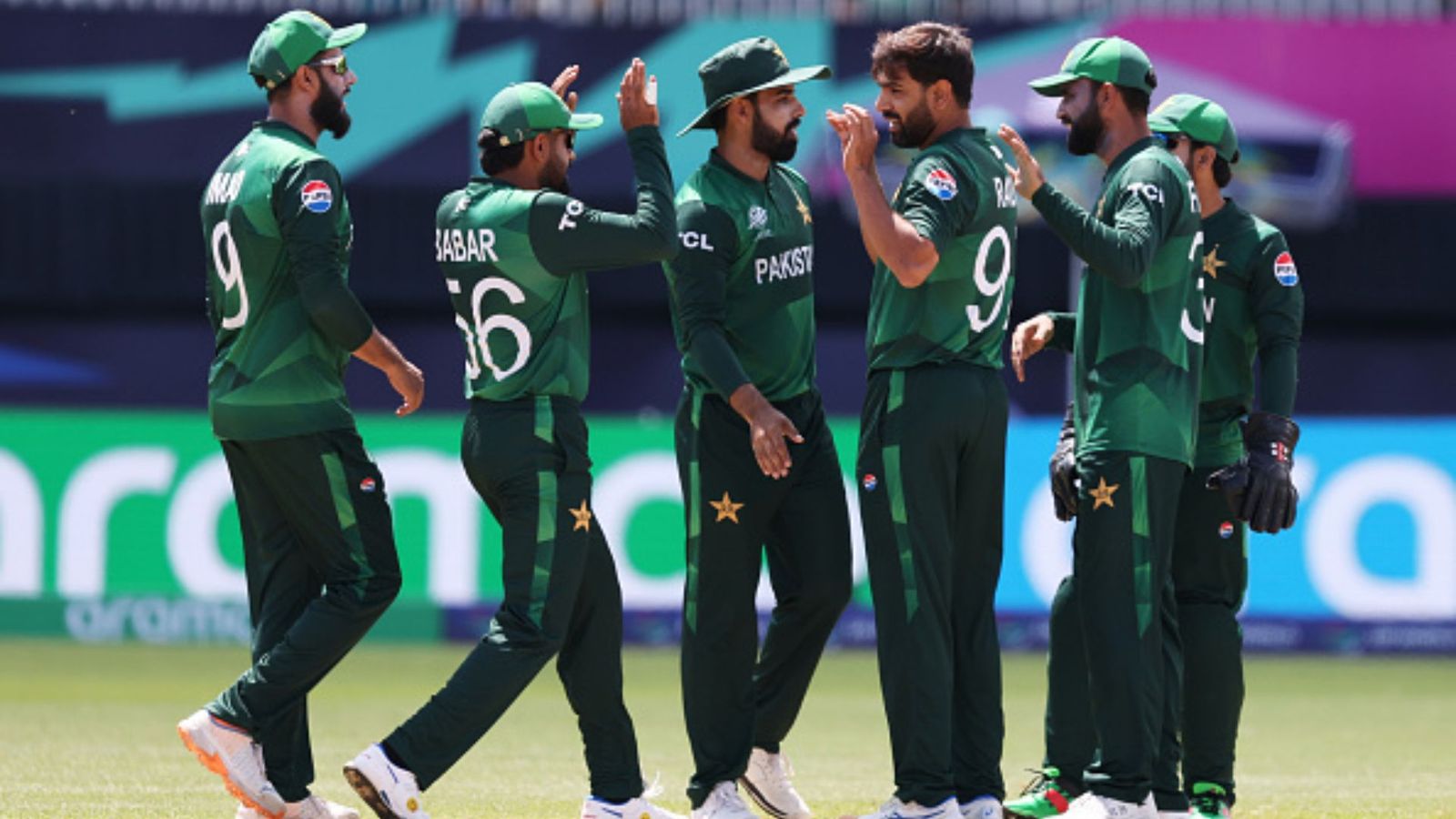 'Team is plagued with grouping': Ex-Pakistan star opens up on Gary Kirsten's 'no unity' remarks Pakistan Cricket (credits getty)