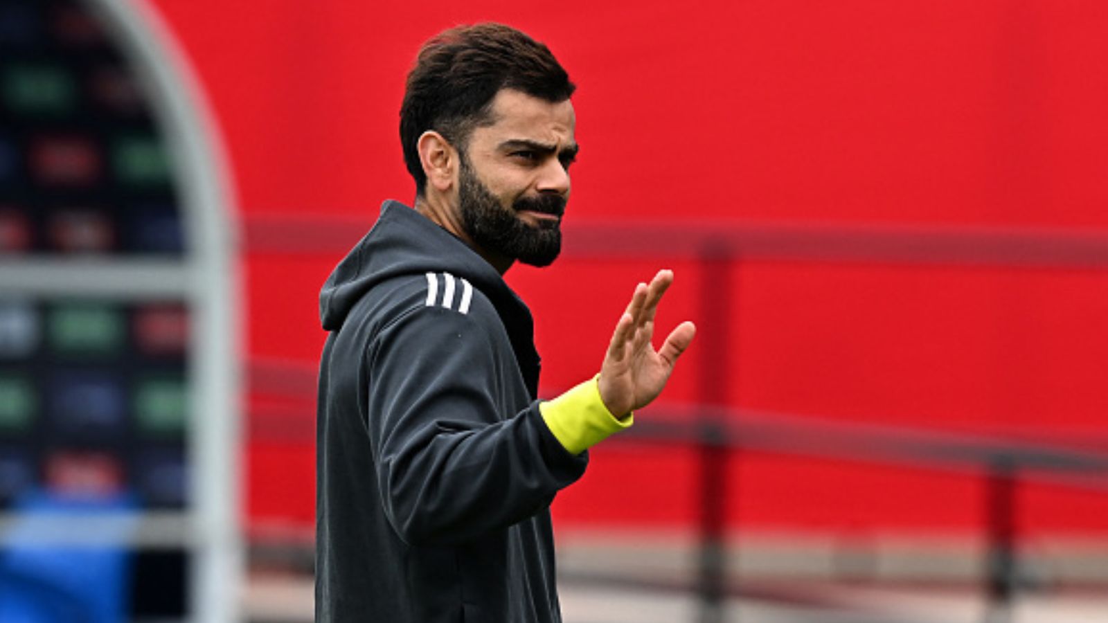 RCB legend urges Rahul Dravid to let Virat Kohli bat at this position in India vs Afghanistan's T20 World Cup Super 8 clash RCB legend urges Rahul Dravid to let Virat Kohli bat at this position in India vs Afghanistan's T20 World Cup Super 8 clash