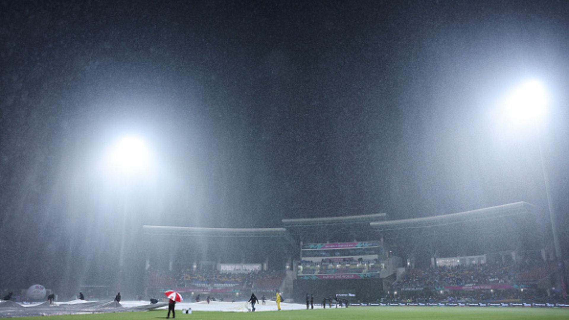 EXCLUSIVE - IND vs SA weather report: Biggest update from Barbados ahead of T20 World Cup Final, check if rain will play spoilsport? EXCLUSIVE - IND vs SA weather report: Biggest update from Barbados ahead of T20 World Cup Final, check if rain will play spoilsport?