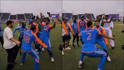 Watch: Rinku Singh joins Virat Kohli, Arshdeep Singh and others as they dance on 'Tunak Tunak' after T20 World Cup 2024 triumph in Barbados Rinku Singh, Virat Kohli and Arshdeep celebrate India's T20 World Cup 2024 win (Screengrab: X)
