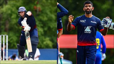 Virat Kohli's wicket-taker Saurabh Netravalkar shines with three-fer vs MI New York, Steve Smith dazzles on T20 comeback in Washington Freedom's 4-run win Washington Freedom skipper Steve Smith and Saurabh Netravalkar in action