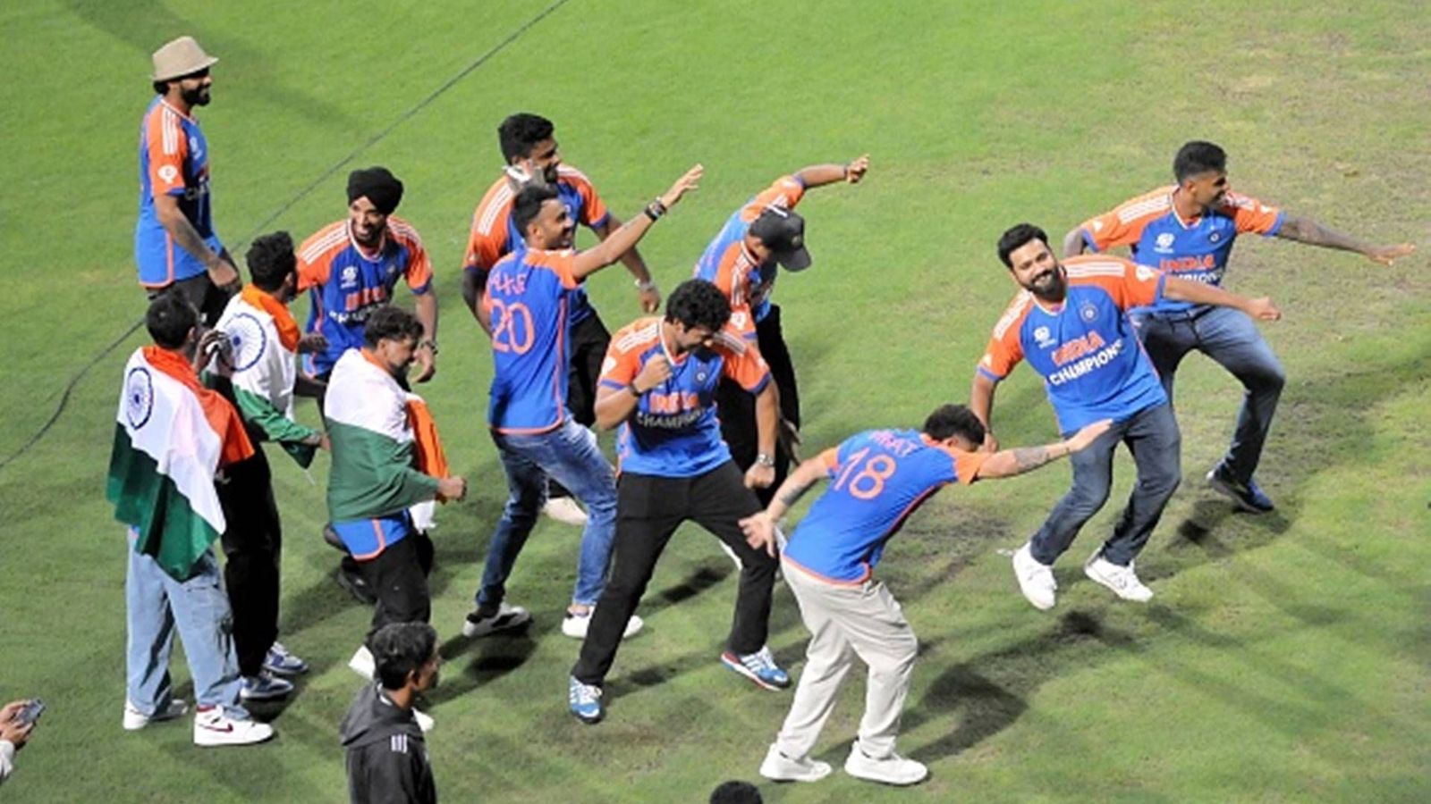 Explained: How BCCI will split Rs 125 crore T20 World Cup prize money between players, coaches, reserves and others India's T20 World Cup 2024-winning players dance at Wankhede Stadium (Getty Images)