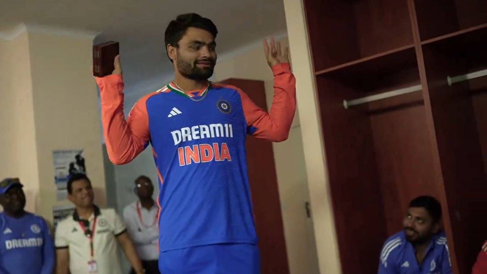 'Mujhe batting se zyada fielding pasand hai': Rinku Singh stands on stool in dressing room after getting medal for 'Fielder of the series' in Zimbabwe Rinku Singh during his dressing room speech after winning fielder of the series medal (Screengrab: X)