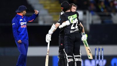 Tom Latham gives his verdict on Kane Williamson opting for flexible contract to play T20 franchise leagues, says 'I don't know what the right system is...' Tom Latham celebrates his century against India with Kane Williamson (File Photo)