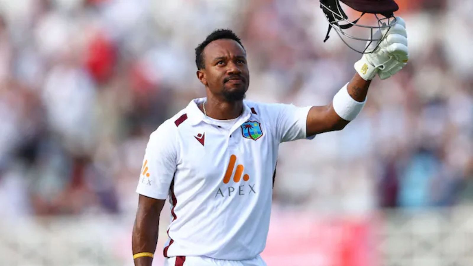'I have a wife and kids at home': Kavem Hodge recalls hilarious reaction on facing Mark Wood's 'brutal' pace Kavem Hodge in frame (Twitter)