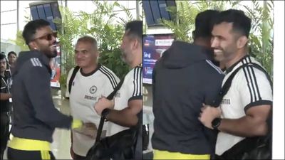 Hardik Pandya hugs assistant coach Abhishek Nayar at airport before boarding flight to Sri Lanka; watch viral video Hardik Pandya hugs assistant coach Abhishek Nayar (Screengrab: X)